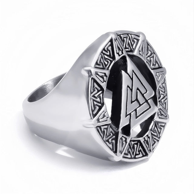 Bague pour homme guerrier viking le valknut