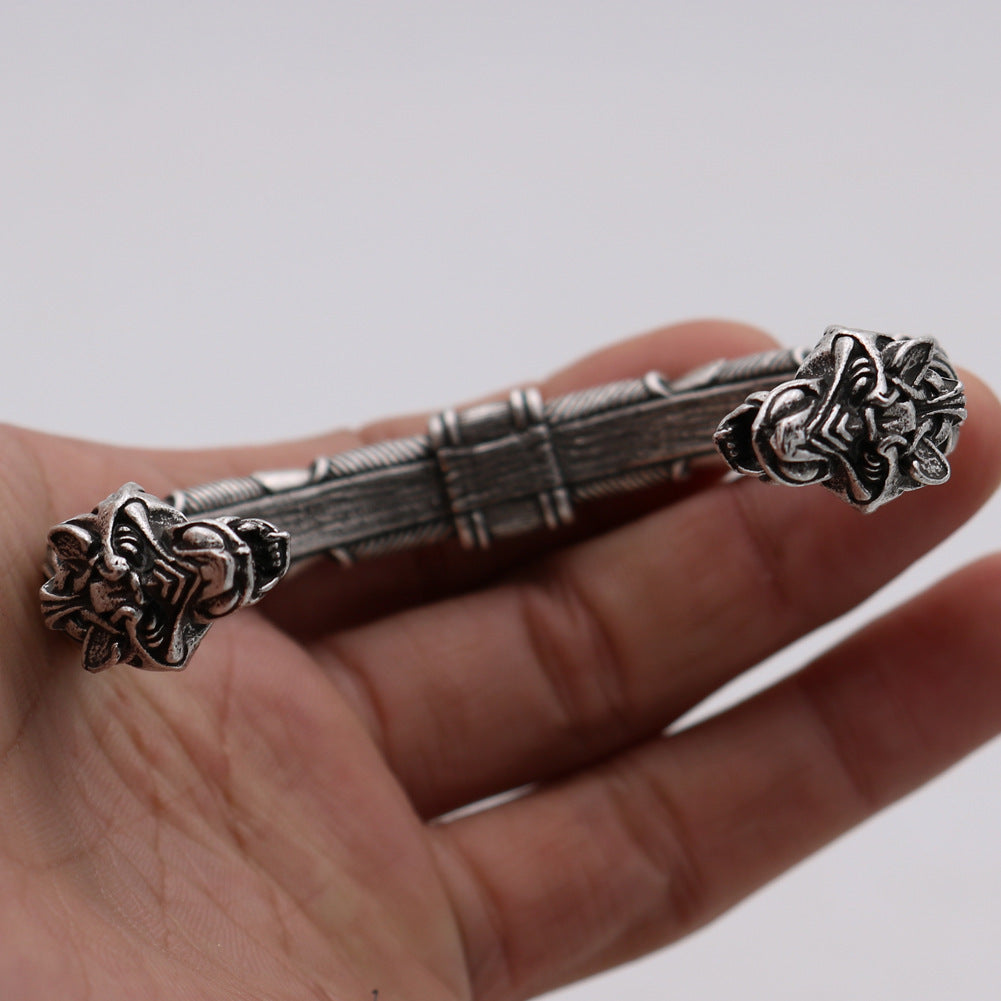 Bracelet tête de loup viking