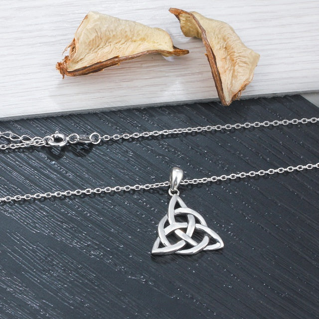 collier nordique viking de style rétro