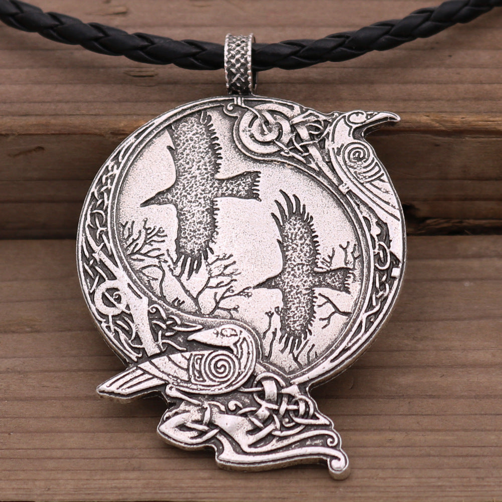 Collier pendentif en alliage corbeau celtique viking