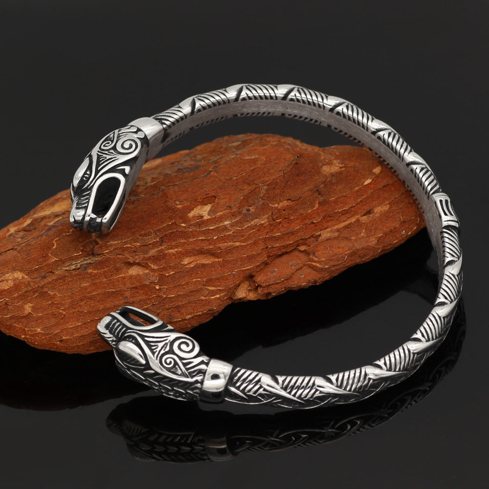 Bracelet en acier titane avec rune viking nordique Aoding Warrior Crow