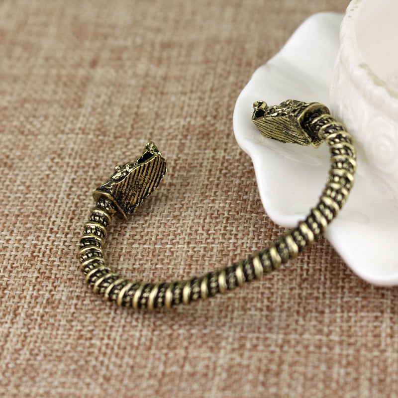 Bracelet tête de loup viking
